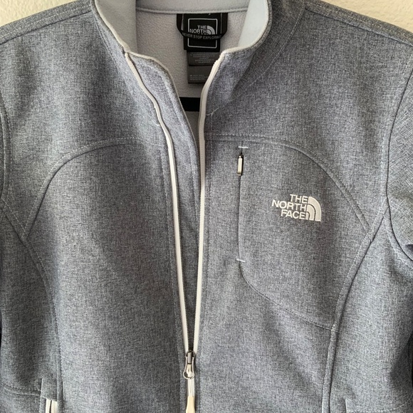 LIKE NEW! North Face Apex Bionic Jacket Gray Size Medium - Picture 2 of 15